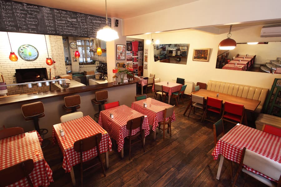 Pizza House